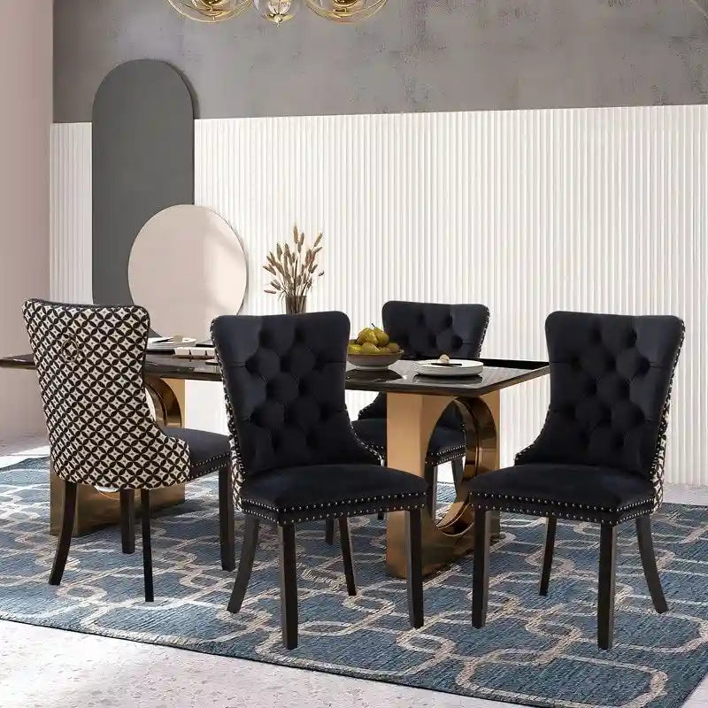 Set di 4 sedie da pranzo imbottite in velluto e legno massello