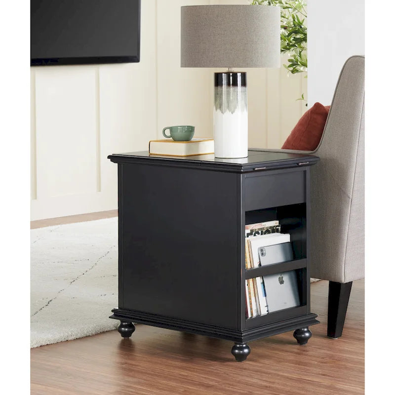 Elegante tavolino da divano con prese di corrente e porte USB