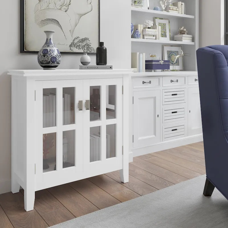 Madia bassa Stratford in legno massello, 30 pollici di larghezza - 30w x 14p x 31h