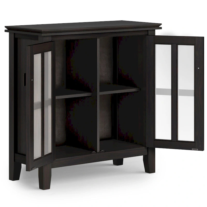 Madia bassa Stratford in legno massello, 30 pollici di larghezza - 30w x 14p x 31h