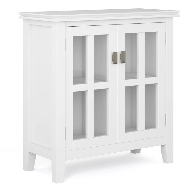 Madia bassa Stratford in legno massello, 30 pollici di larghezza - 30w x 14p x 31h